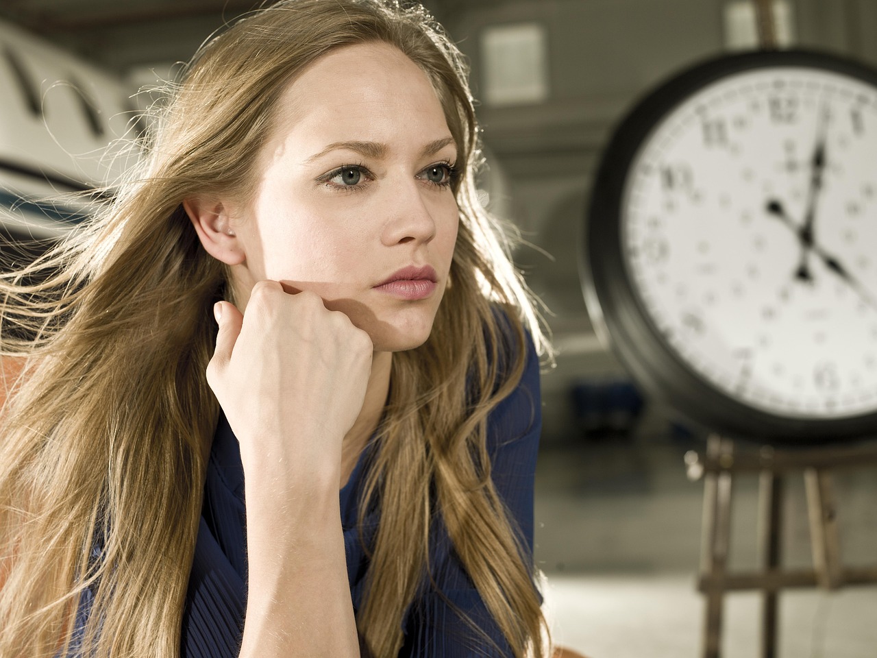 営業女性が口臭を気にせず自信を持つための舌磨きの仕方は？