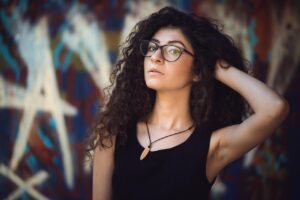 保険営業を行う20代女性が抱えるストレスと口臭対策は？